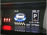 純正ナビを装備。タッチパネル式で使いやすく、お出かけもラクラクです。