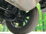 お車を安心してお乗りいただく為には、足回りの定期点検が欠かせません。サービスサポート(有償保証)では無料点検もご提供しており、安心のカーライフをお過ごしいただけるサポート体制が整っています。