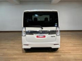 国道1号線沿い(京都方面)にございます。公共交通機関ですと京阪電車「枚方市」(京橋から特急で1駅)よりバス「国道池ノ宮」徒歩約5分です。