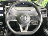 【ステアリングスイッチ】運転中、前方から目線をそらすことなく、オーディオ等の操作が可能な便利機能!安心&快適なドライブを演出してくれます♪