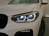 安心のBMW認定中古車は100項目の箇所を徹底的にチェック致します。機械的な箇所や電気系、コンピューターなどをご納車前に点検し、交換基準に達した部品は全て新品に修理返品した後にご納車致します。