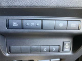 両側電動スライドドアはこちらのスイッチでも開閉可能です。