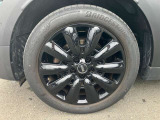 225/50R18 ピンスポークブラック