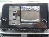 【アラウンドビューモニター】専用のカメラにより、上から見下ろしたような視点で360度クルマの周囲を確認することができます☆死角部分も確認しやすく、切り返しや駐車も安心して行えます。