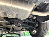 お車を安心してお乗りいただく為には、足回りの定期点検が欠かせません。サービスサポート(有償保証)では無料点検もご提供しており、安心のカーライフをお過ごしいただけるサポート体制が整っています。