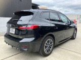 BMWのお車は、&ldquo;駆け抜ける歓び&rdquo;を体現しております。走行の安定性とコーナリングの良さを追求し、思い通りにハンドルの操作可能です。