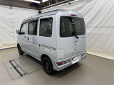 走りにこだわりながら収納力も持ち合わせたお車です。