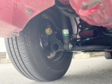 お車を安心してお乗りいただく為には、足回りの定期点検が欠かせません。サービスサポート(有償保証)では無料点検もご提供しており、安心のカーライフをお過ごしいただけるサポート体制が整っています。
