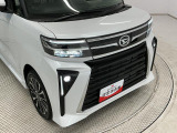ヘッドライトには目立つくすみも無くクリアに仕上がっております。ポリッシャーでのみがきの工程を取り、ツヤのあるキレイな状態へ。