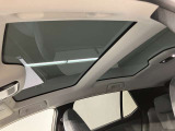ご覧いただきありがとうございます。車両詳細等お気軽に店舗スタッフまでお問い合わせください。通話無料の専用フリーダイヤルもご用意しております【0078-6003-542979】ぜひご利用くださいませ。