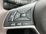 ステアリングスイッチ搭載!ハンドルひとつで手を離さなくても運転中視線をそらさなくても操作が出来て便利です