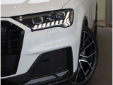 Q7 ブラックスタイル プラス ディーゼル 4WD 