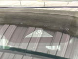【インテリジェントエマージェンシーブレーキ】フロントカメラで前方の車両や歩行者を検知。衝突しそうな時は衝突被害軽減ブレーキが作動、衝突回避をサポート。より安全にドライブをお楽しみいただけます。