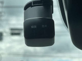 日産純正ドライブレコーダーが付いております!運転中の録画を行ってくれますので、万が一のときに役に立ってくれますよ!