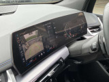 カーブドディスプレイ