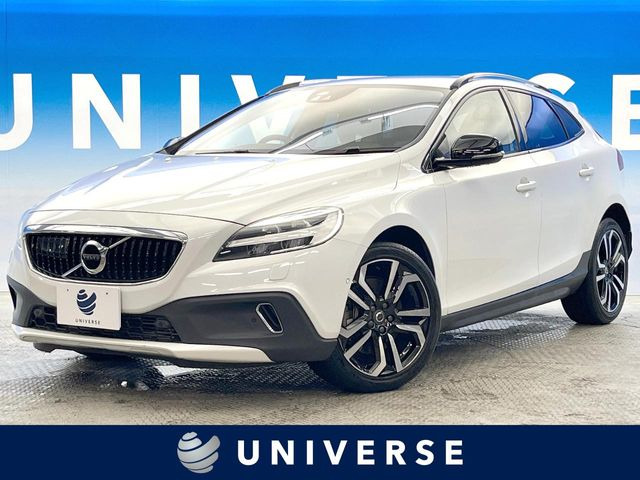 ボルボ V40クロスカントリー 