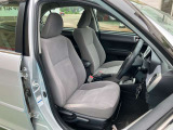 自社整備工場併設! 納車整備からアフターフォローまでお任せください。 車検や定期点検、オイル交換はもちろん、ナビやドラレコ、バックカメラ、ETC等の取り付けも当店にお任せください。