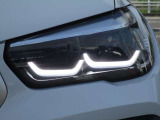 アダプティブLEDヘッドライト