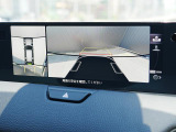 360&deg;ビューモニターを搭載しています。パーキングセンサーと合せてお使いいただくことで、安全、安心にお車の取り回しを行っていただけます。