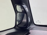 普段運転席から見えない左タイヤの前あたりが見ることができます!駐車が苦手な方も得意な方にとっても安心です☆