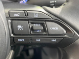【レーダークルーズコントロール】高速道路での長距離走行が楽に!!自動で速度を保つクルーズコントロールが、衝突軽減システムと連携し、前方の車両を感知して車間を保つように速度調節してくれます!!