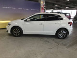 内外装も機能も車輌の隅々まで入念な点検の実施で安心を徹底。弊社独自の厳しい品質基準をクリアしてから納車致します。