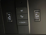 【両側スライドドア】駐車場で隣の車との間隔が狭く乗りにくい時、スライドドアなら安心!ドアオープン時も幅を取らず、開口部が広いので乗り降りがとっても簡単です。大きな荷物の出し入れも後席から可能♪