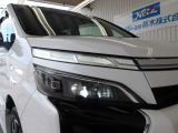 少ない消費電力でクリアな視界を確保するLEDヘッドライトです!