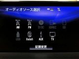 各種オーディオ機能が使用可能です。機能の詳細につきましては、展示店舗までお尋ねください。