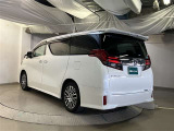 当社でご購入頂いた全ての車両はご納車前、エンジンオイル交換・ワイパーゴム・ブレーキ点検・調整・その他確認の上ご納車いたします。