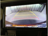 バックガイドモニターで、後方を確認しながら安心して駐車することができます。運転初心者も熟練者も必須の機能ですよ!