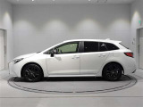 カローラツーリング 1.8 ハイブリッド W×B E-Four 4WD 