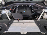 安心のBMW認定中古車は100項目の箇所を徹底的にチェック致します。機械的な箇所や電気系、コンピューターなどをご納車前に点検し、交換基準に達した部品は全て新品に修理返品した後にご納車致します。