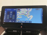いまや必須装備「ナビゲーション」搭載!知らない場所に、スイスイッとドライブ。なんて便利な機能でしょうか?もう、これなしではハンドルを握れませんね!でも、運転中の操作は危険ですのでご注意ですね♪