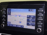 ナビゲーション付です。 ナビがあると便利、ラクラク何処でもいけます。 ナビが有るのと無いのとでは大きな違いですね。