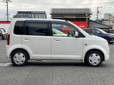 日産ワイド保証☆1年間,走行距離無制限保証付。期間内は信頼の全国日産ディーラーにて保証が受けられます。有料にて保証延長(ワイド保証プレミアム)もOK。最長プラス2年間。