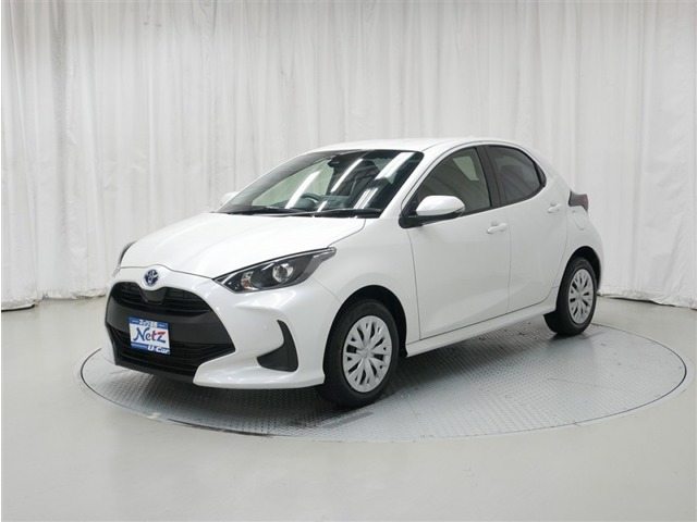ヤリス 1.5 ハイブリッド X E-Four 4WD 