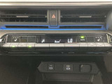 オートエアコンは温度を設定するだけで、自動で風量などを設定してくれます。運転しながら操作も必要ないので、安全性も向上します。