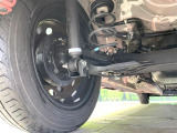 お車を安心してお乗りいただく為には、足回りの定期点検が欠かせません。サービスサポート(有償保証)では無料点検もご提供しており、安心のカーライフをお過ごしいただけるサポート体制が整っています。