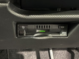 いまや快適なカーライフに欠かせないETCが付いています。