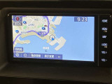 いまや必須装備「ナビゲーション」搭載!知らない場所にスイスイッとドライブ。もう、これなしではハンドルを握れませんね!でも運転中の操作は危険ですのでご注意ですね☆