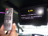 後席モニター