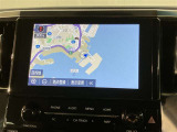 いまや必須装備「ナビゲーション」搭載!知らない場所にスイスイッとドライブ。もう、これなしではハンドルを握れませんね!でも運転中の操作は危険ですのでご注意ですね☆