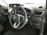 視界も広々で見晴らしの良い運転しやすいコックピットです。