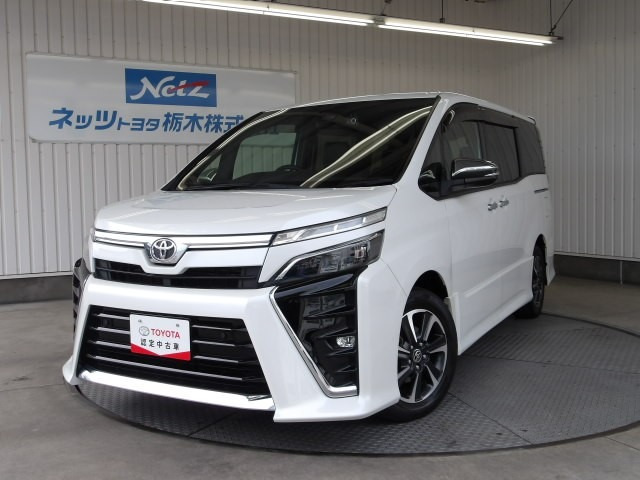 トヨタ ヴォクシー 