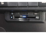 スッキリ装着されたビルトインタイプのETC!高速道路走行の料金所をノンストップで通過できます。※ ETCカードのお申し込みも当社にお任せ下さい!