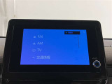 いまや必須装備「ナビゲーション」搭載!知らない場所に、スイスイッとドライブ。なんて便利な機能でしょうか?もう、これなしではハンドルを握れませんね!でも、運転中の操作は危険ですのでご注意ですね♪