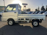 トヨタ車をメインに、人気のハイブリッド車はもちろん、軽自動車からコンパクトカー、ミニバン、SUVなど様々な車種をご用意しております!展示車価格は支払総額表示ですのでご安心ください!