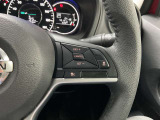 【クルーズコントロール】アクセルペダルを踏み続ける必要がなくなるため、高速道路などの運転が楽になり、無駄な加速や減速が抑えられるため、燃料効率も高まります。