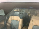【ホンダセンシング】 「ミリ波レーダー」と「単眼カメラ」の異なる特性を持つ2つのセンサーなどにより、安心・快適な運転を支援します。ドライブレコーダー付きで、万が一の場合でも安心です。